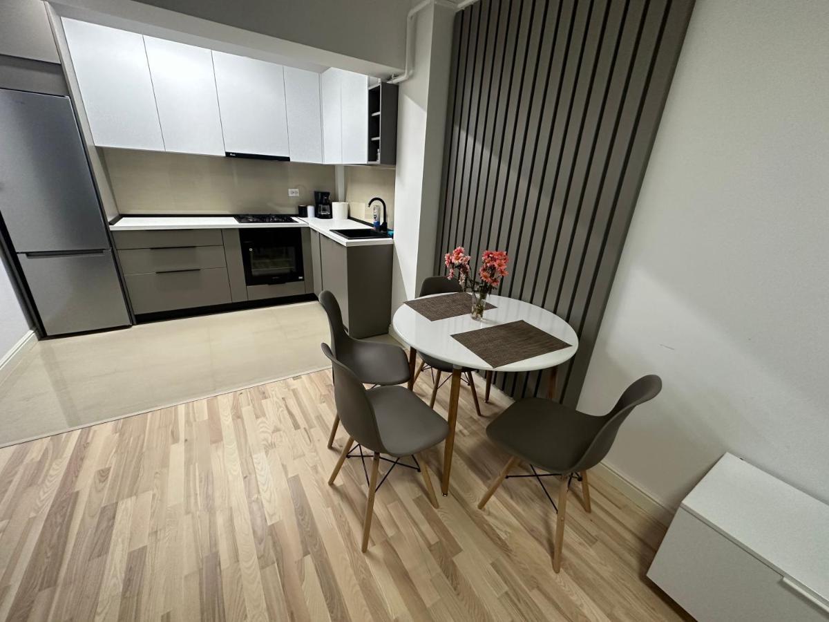 Апартаменты Modern Gray / Designed Яссы Экстерьер фото